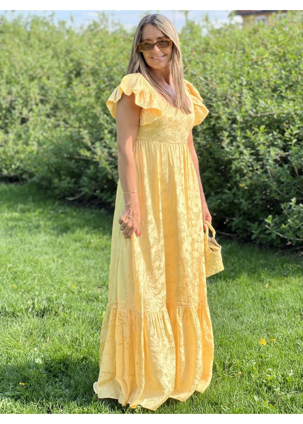 ByTiMo Jacquard open back kjole yellow
