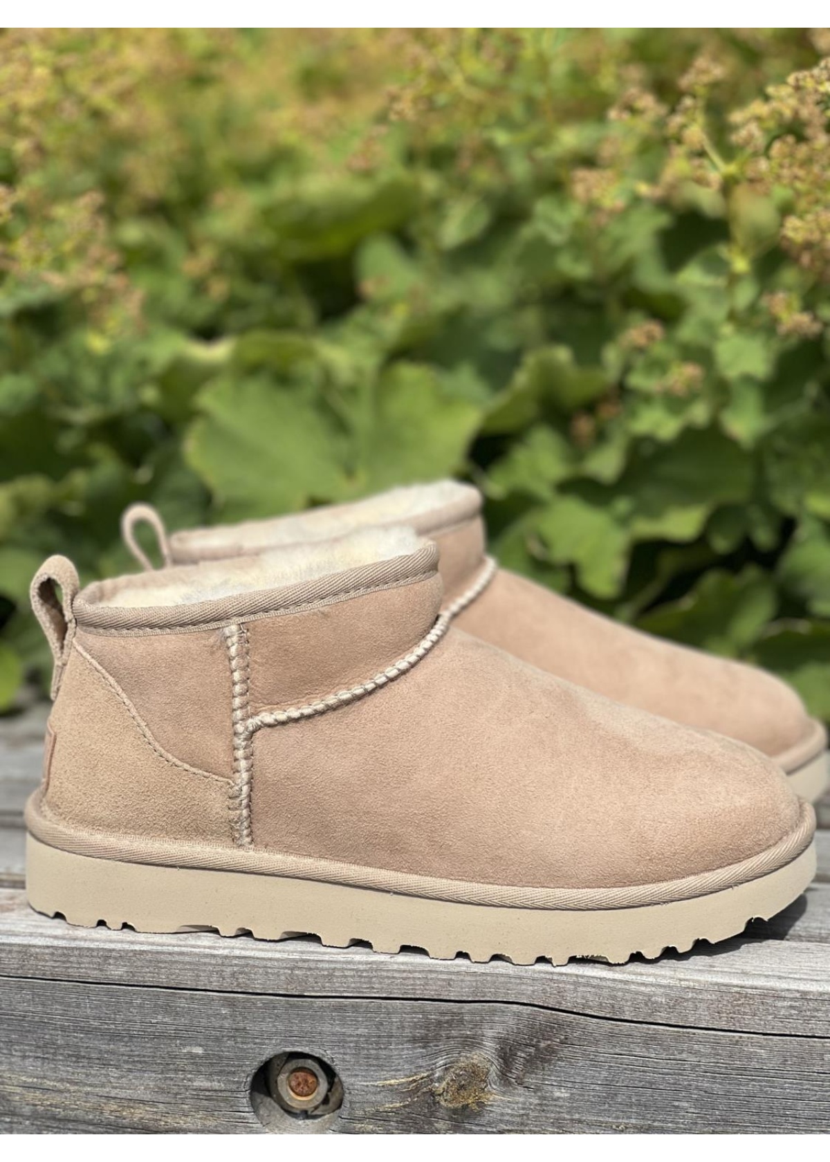 UGG Classic Ultra mini sand