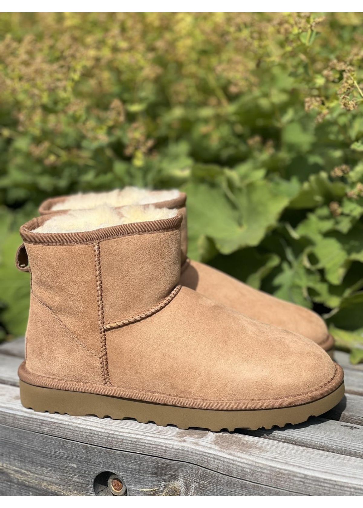 UGG Classic mini chestnut