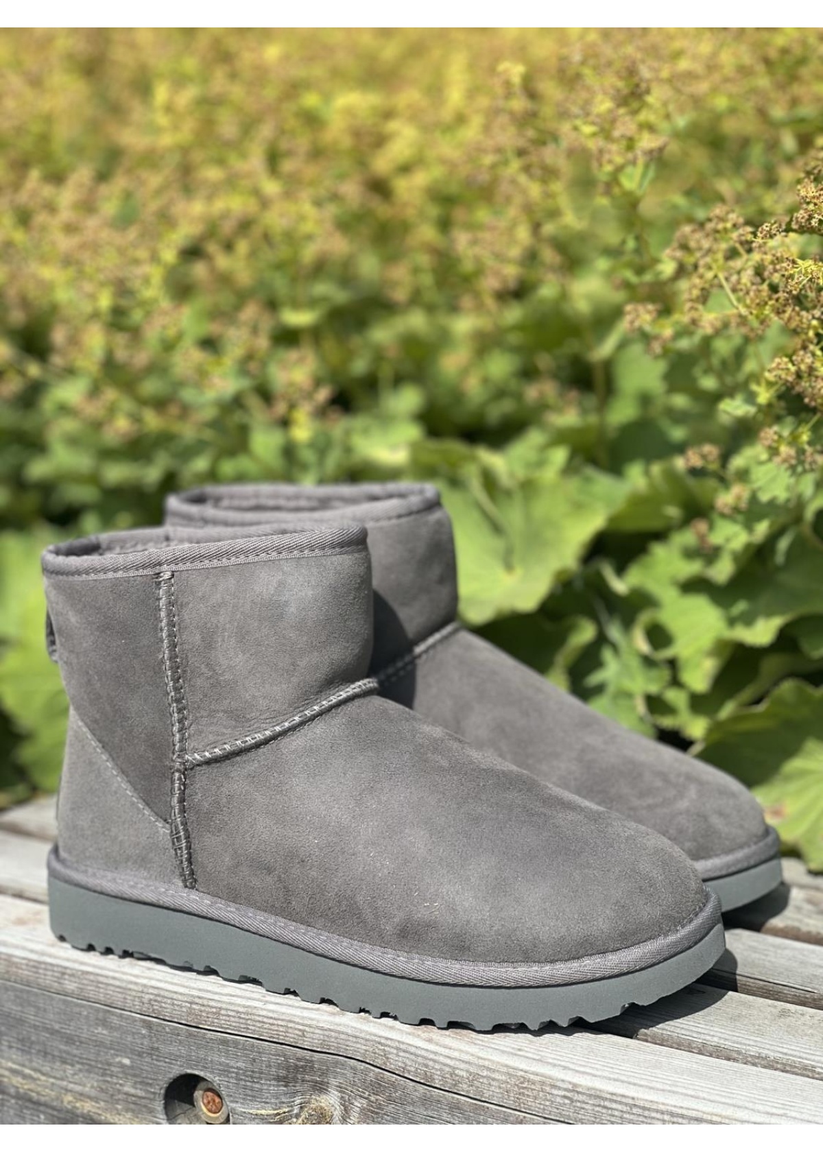 UGG classic mini grey