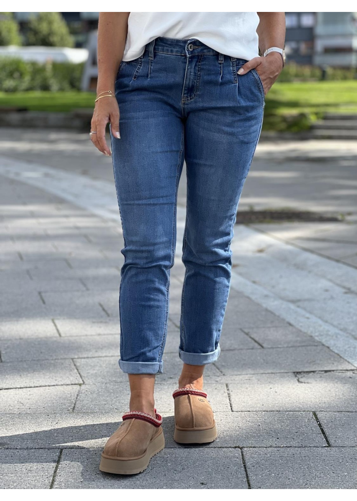 Red Button Giselle jeans stone used