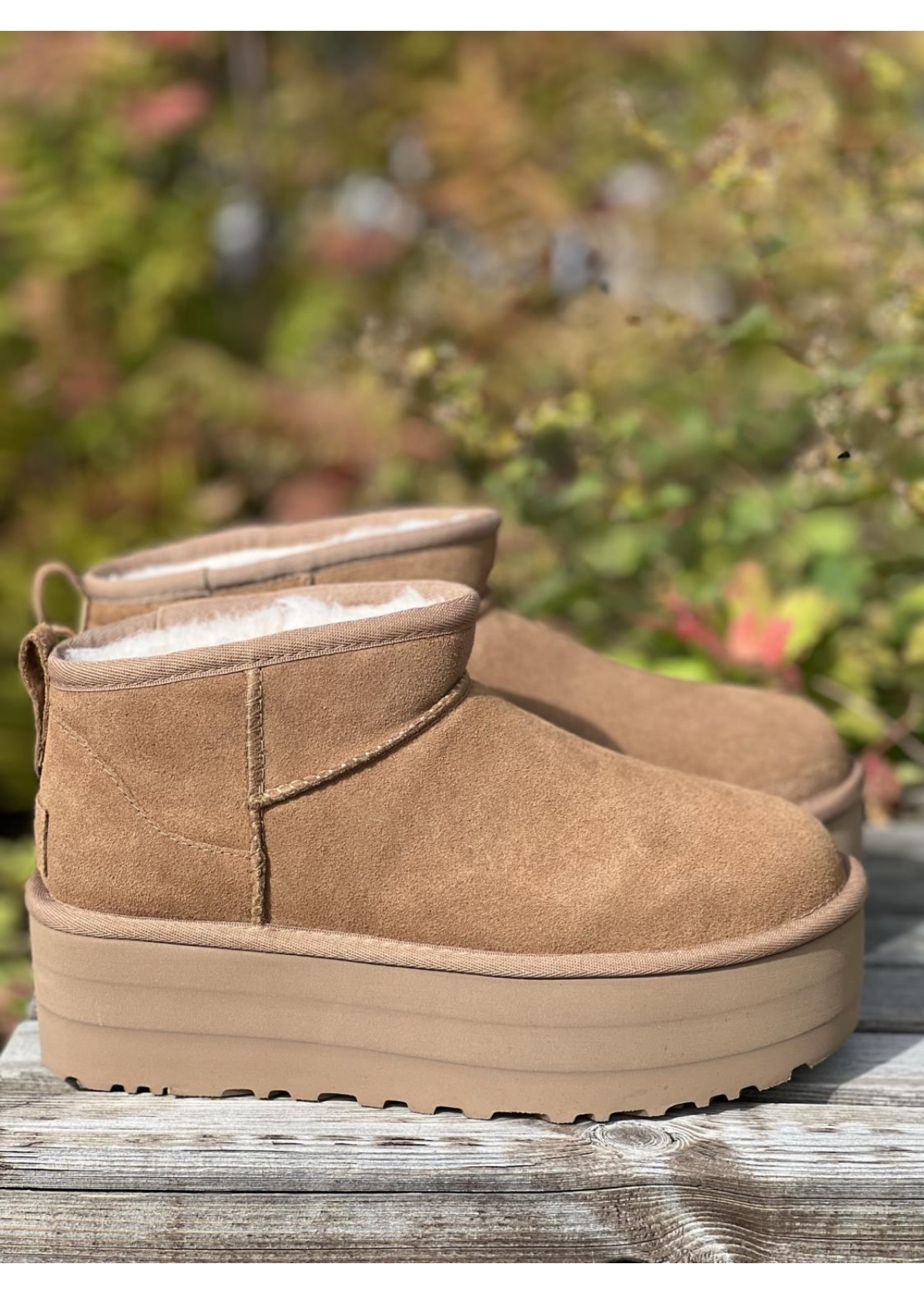 UGG Classic Ultra Mini platform chestnut